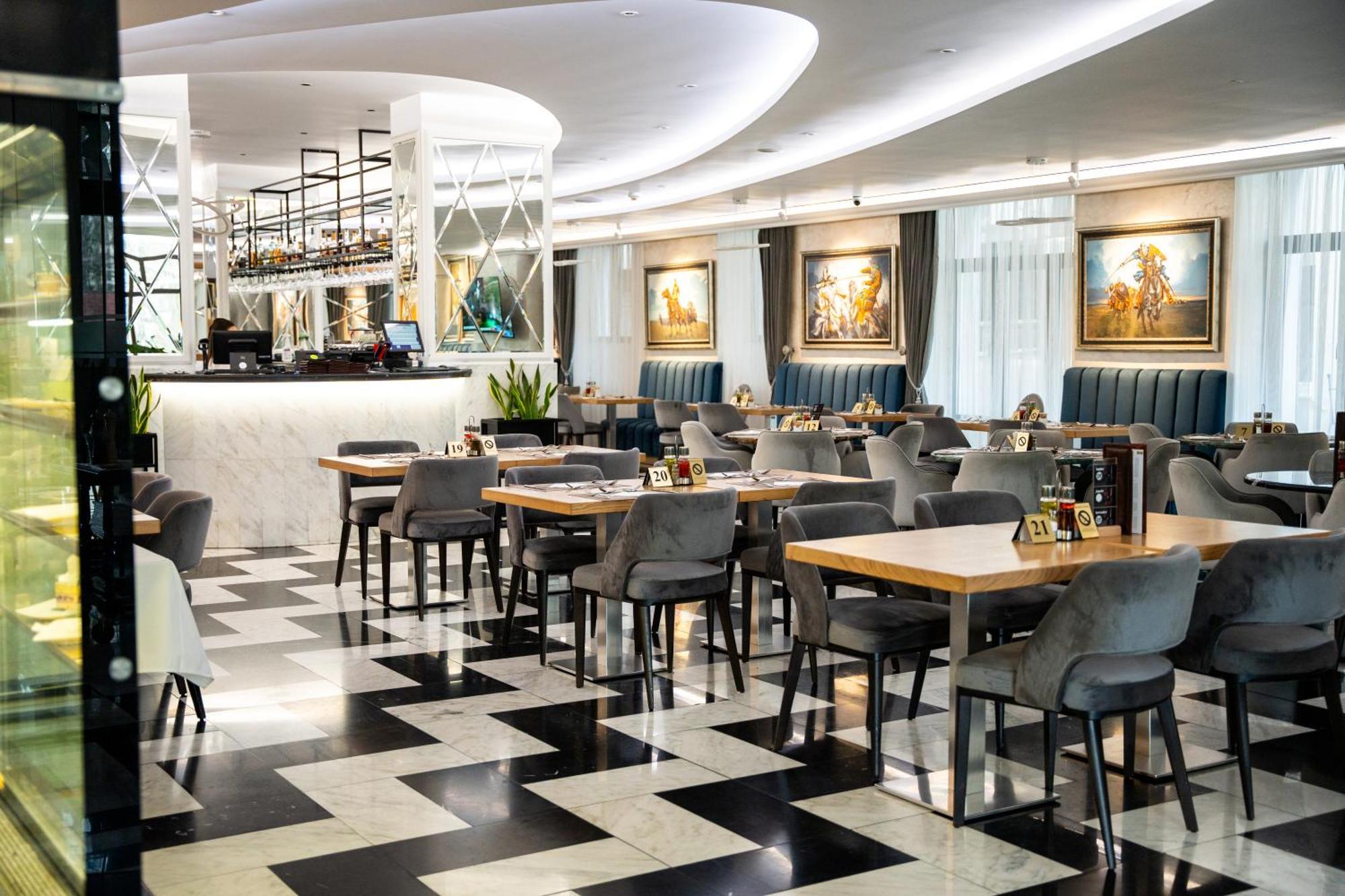 A Hoteli - Hotel Park Vrnjačka Banja Exteriör bild Restaurant